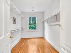 4 Lyons Plain Road, Weston CT 06883