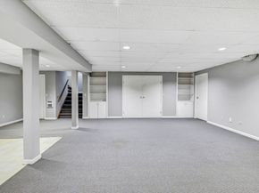 4 Lyons Plain Road, Weston CT 06883