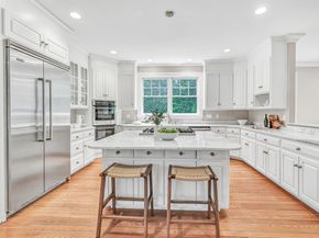 4 Lyons Plain Road, Weston CT 06883