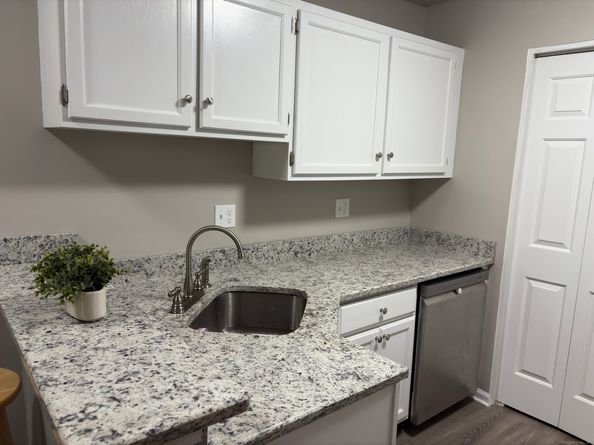 20 E Pembroke Road 74, Danbury CT 06811