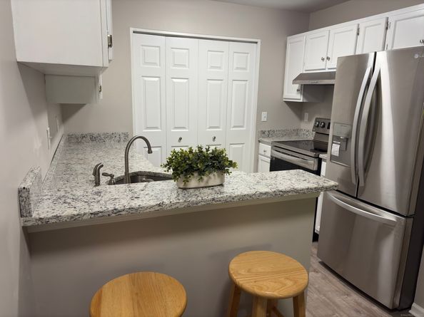 20 E Pembroke Road 74, Danbury CT 06811