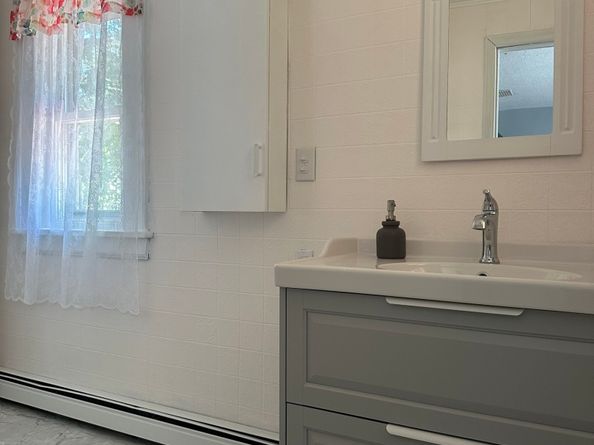 1618 Nichols Avenue, Stratford CT 06614