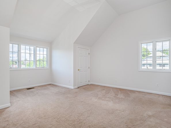 360 Westport Avenue 10, Norwalk CT 06851