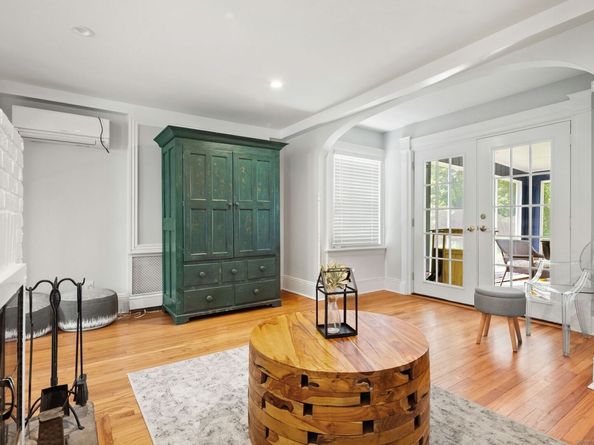 109 Greens Farms Road, Westport CT 06880