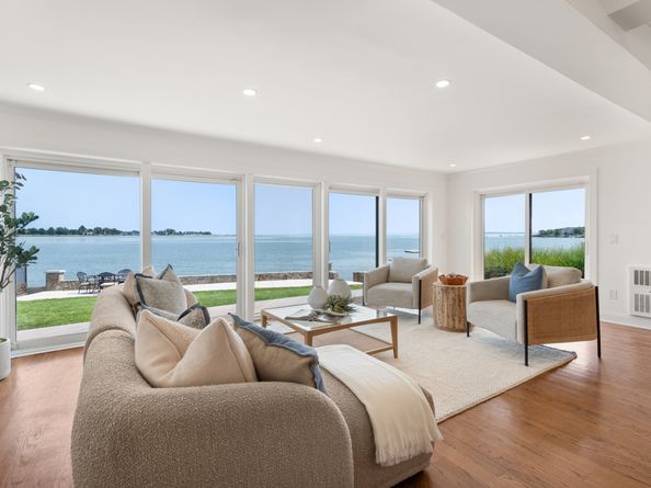 22 Ocean Drive N, Stamford CT 06902