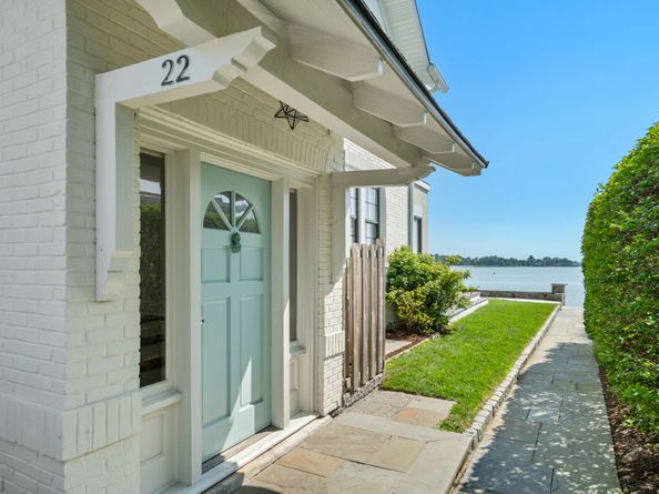22 Ocean Drive N, Stamford CT 06902