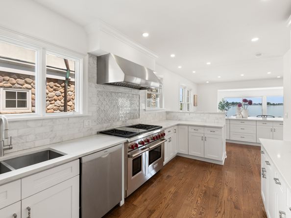 22 Ocean Drive N, Stamford CT 06902