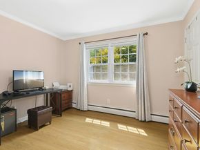 40 Winthrop Place, Monroe CT 06468