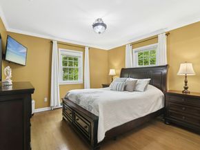 40 Winthrop Place, Monroe CT 06468