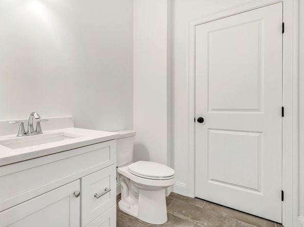 5 Windward Way 5, Shelton CT 06484