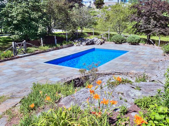 27 Rogues Ridge, Weston CT 06883