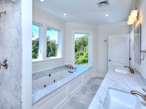 27 Rogues Ridge, Weston CT 06883