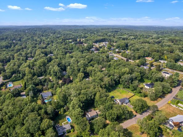 66 Scenic Hill Road, Trumbull CT 06611