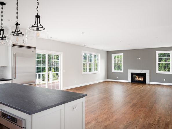 6 Walnut Ridge Court, Stamford CT 06905