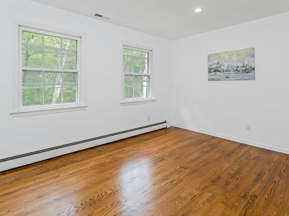 171 Proprietors Crossing, New Canaan CT 06840