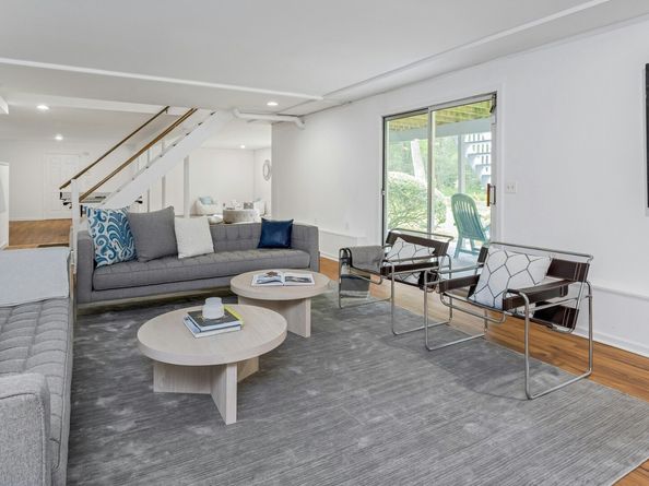 171 Proprietors Crossing, New Canaan CT 06840