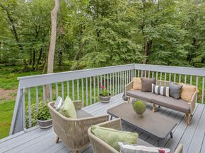 171 Proprietors Crossing, New Canaan CT 06840