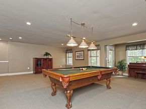 160 Kyles Way 160, Shelton CT 06484