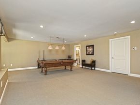 160 Kyles Way 160, Shelton CT 06484