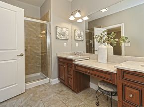 160 Kyles Way 160, Shelton CT 06484