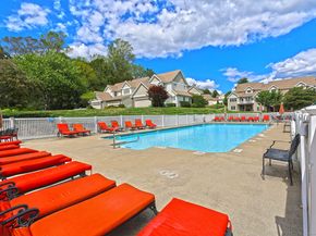 160 Kyles Way 160, Shelton CT 06484