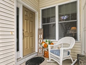 160 Kyles Way 160, Shelton CT 06484