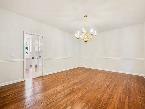 12B Hickory Drive, Greenwich CT 06831