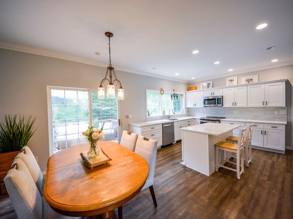 3A Wolfpits Road, Bethel CT 06801