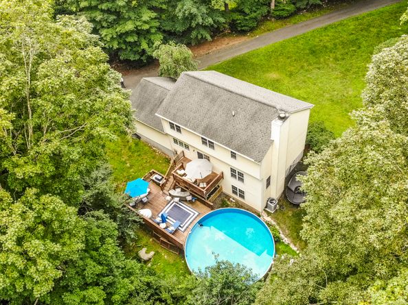 3A Wolfpits Road, Bethel CT 06801