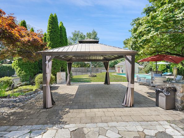 24 Haig Avenue, Stamford CT 06905