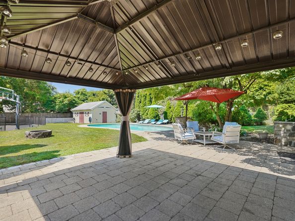 24 Haig Avenue, Stamford CT 06905