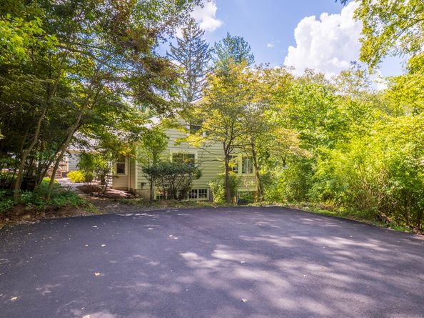 283 Redding Road, Redding CT 06896