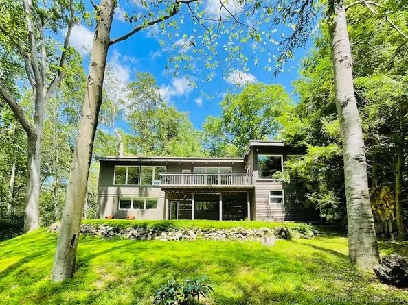 11 Alewives Road, Norwalk CT 06850