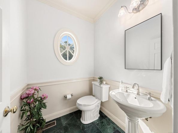 48 Duck Pond Place, Wilton CT 06897