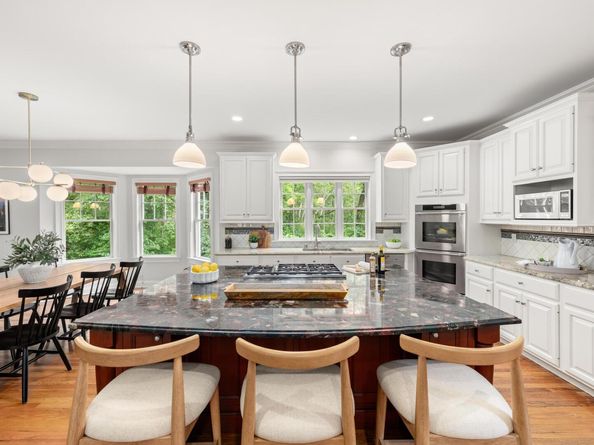 48 Duck Pond Place, Wilton CT 06897
