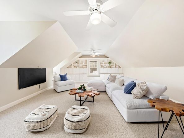 48 Duck Pond Place, Wilton CT 06897