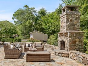 48 Duck Pond Place, Wilton CT 06897