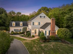 48 Duck Pond Place, Wilton CT 06897