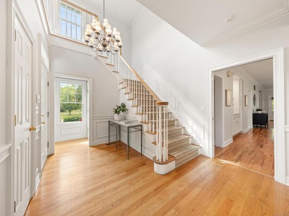 48 Duck Pond Place, Wilton CT 06897