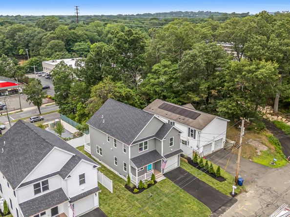 87 Oliver Street, Bridgeport CT 06606