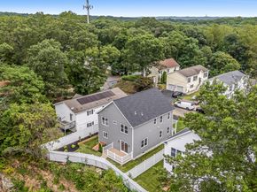87 Oliver Street, Bridgeport CT 06606