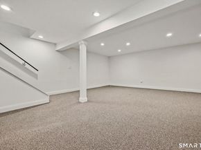3300 Park Avenue 33, Bridgeport CT 06604
