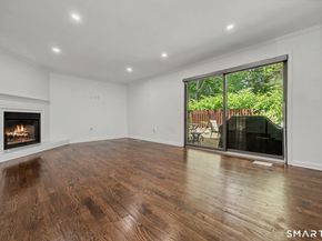3300 Park Avenue 33, Bridgeport CT 06604