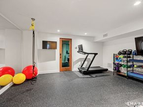 10 Side Hill Road, Westport CT 06880