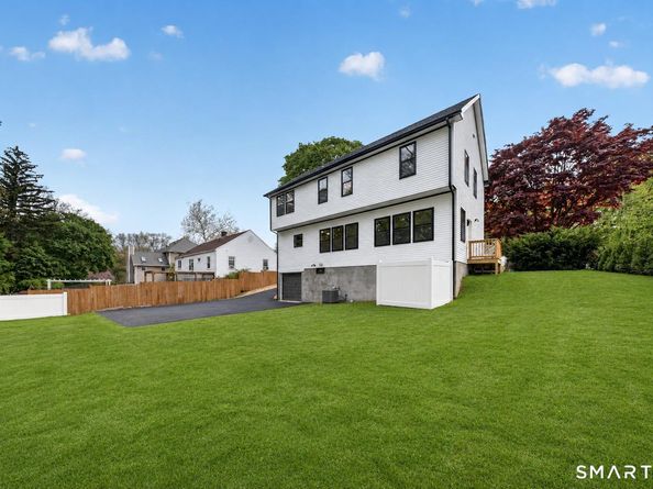 115 Ridge Park Avenue, Stamford CT 06905