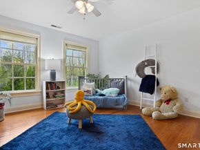 46 Sherwood Road, Easton CT 06612