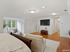 46 Sherwood Road, Easton CT 06612