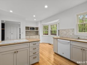 10 Silvermine Drive, Lewisboro NY 10590