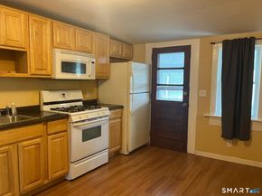 21 Gordon Avenue, Shelton CT 06484
