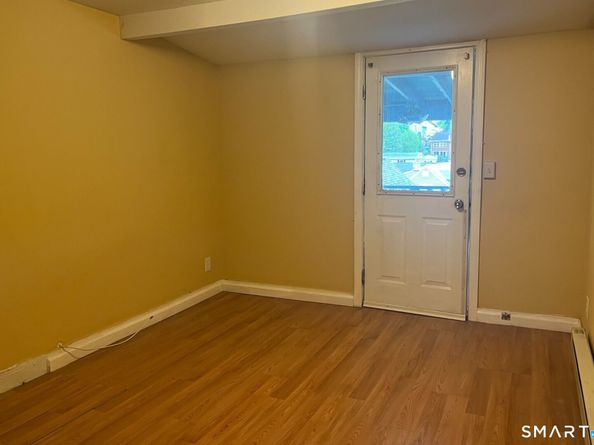 21 Gordon Avenue, Shelton CT 06484